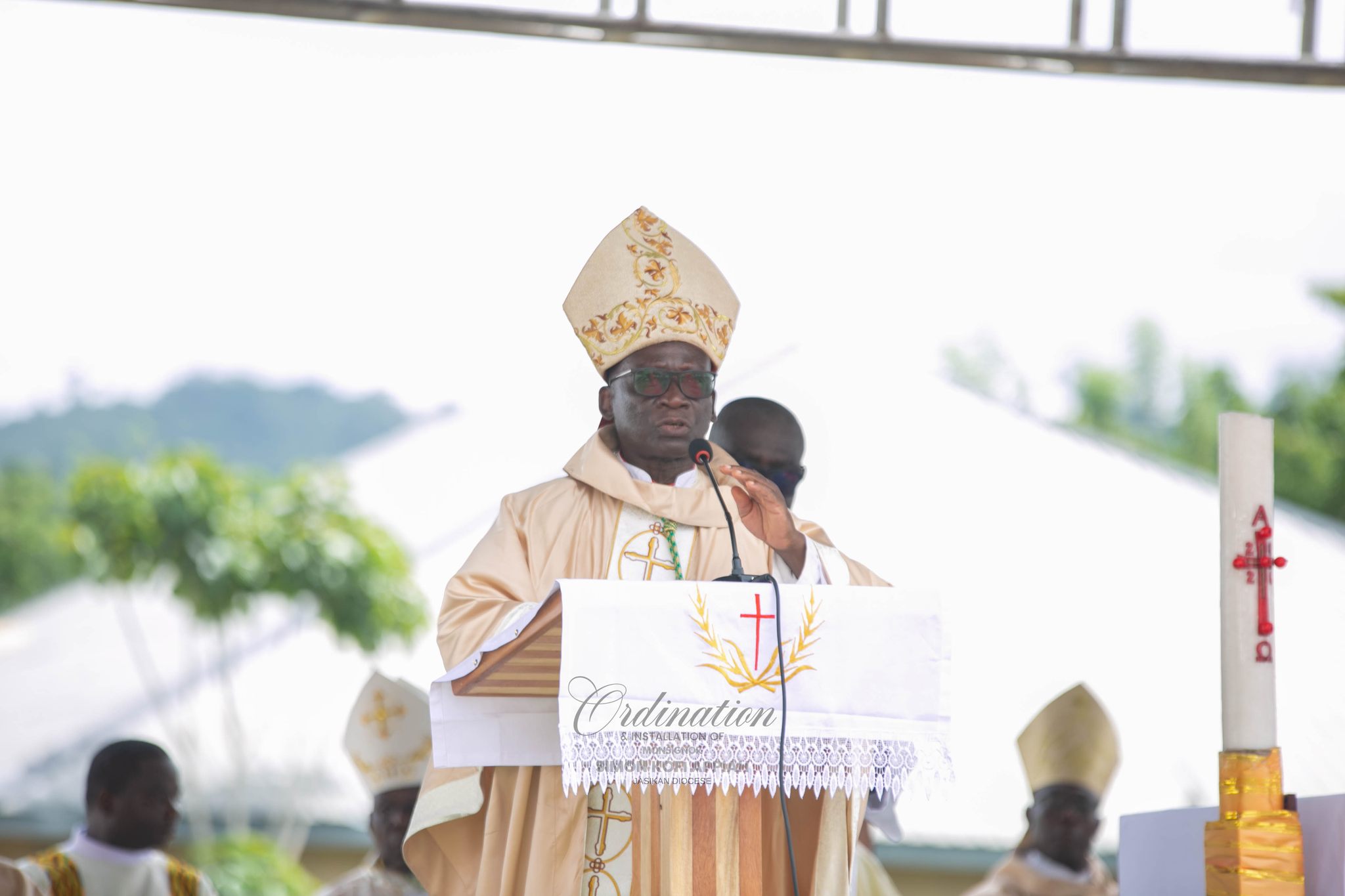 Let God’s love reach the LGBTQ, the corrupt and strayed Catholics – Bishop Matthew Gyamfi to new Jasikan Bishop